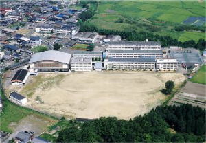 上野商業高校写真