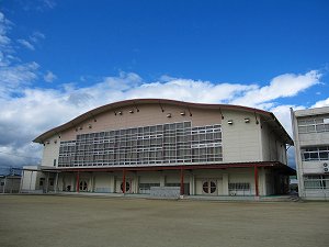 上野商業高校写真
